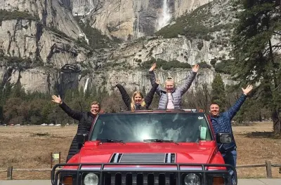 Private Hummer 4x4 Tour of Yosemite: Hotel Pickup Included