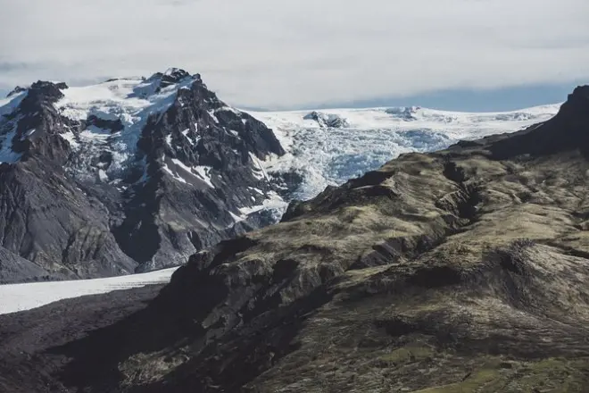 Glacier lagoon flight from Skaftafell: Iceland's highest peak