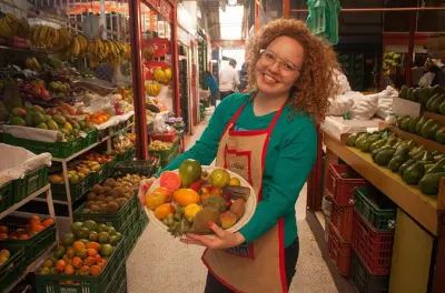 Marché Paloquemao à Bogotá : Dégustation de 20 fruits exotiques