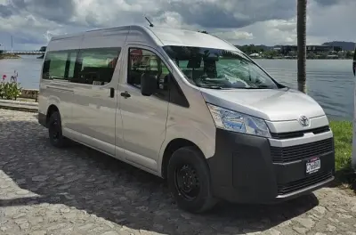 Transfert privé aller-retour à Tikal depuis la frontière Belize