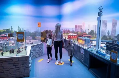 LEGOLAND Birmingham: 8 Bereiche zum Bauen und Spielen