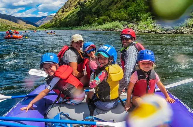 Salmon River Rafting near Riggins: Full-Day Whitewater