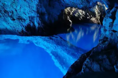 Private Blue Cave 5 Islands Tour from Trogir: Up to 11 people