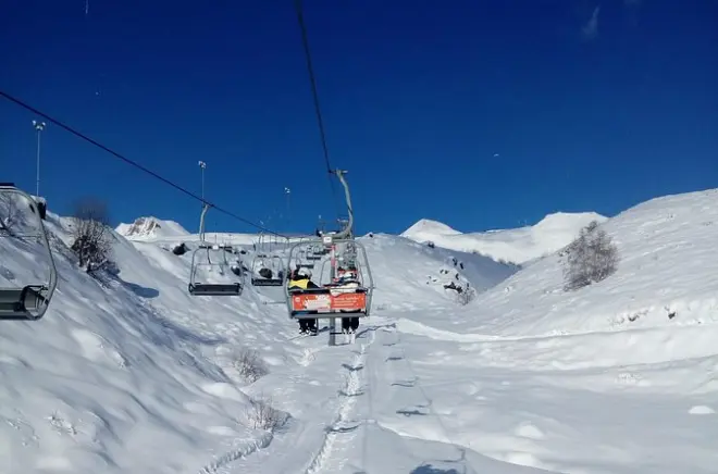 Transfert partagé Kutaisi Kazbegi : Trajet de 7 heures