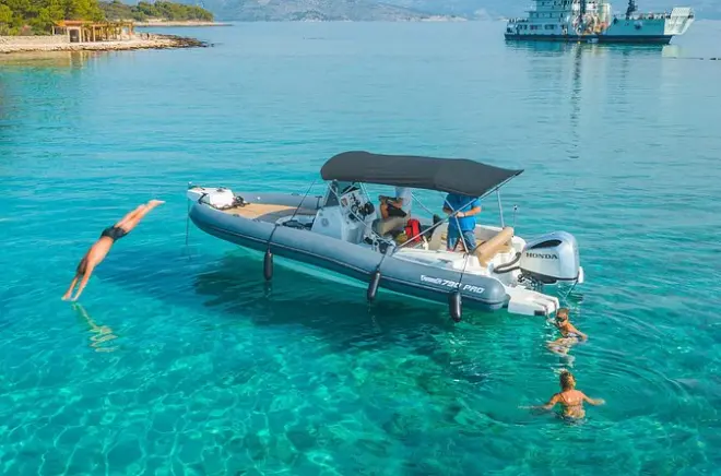 Location bateau Trogir : 1 jour sans skipper, choisissez taille