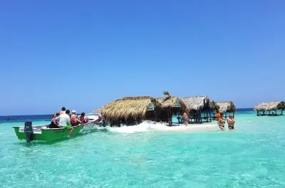 Snorkeling at Paradise Island with Manatee Sanctuary