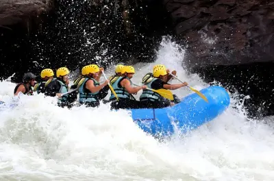 Rafting sul fiume Melangit e giro in ATV: Una mattina sull’acqua