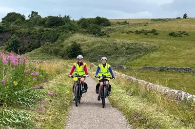 White Peak en eBike: Paseo de 4 horas en grupo con guía opcional