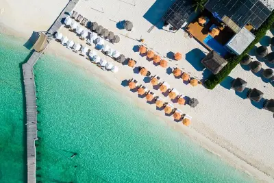 Zama Beach Club: Pass giornaliero con 1.000 pesos di credito cibo