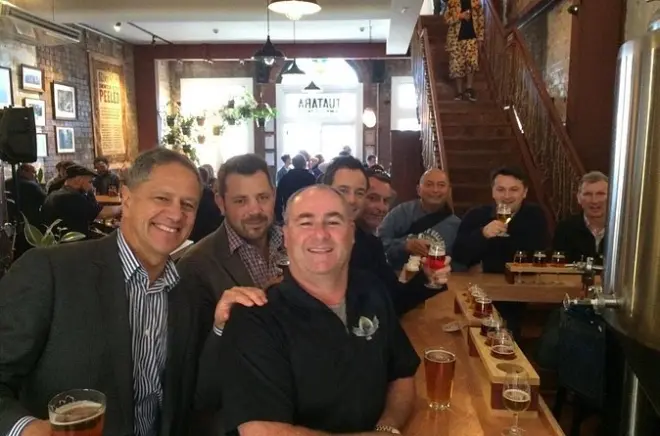 Tour privado de cerveza artesanal en Wellington: Cuatro cervecerías