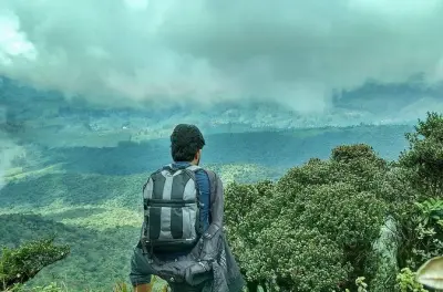 Trekking di 6 ore al monte Kirigalpotta attraverso Horton Plains