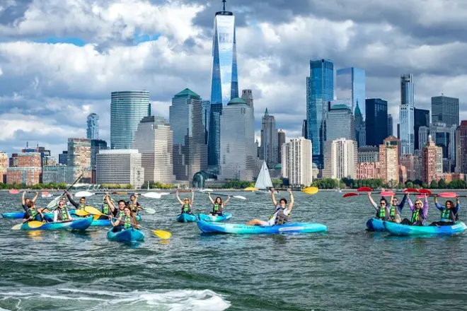 Kajakfahren in NYC: Einsteigerfreundliches Paddeln mit Skyline-Blick