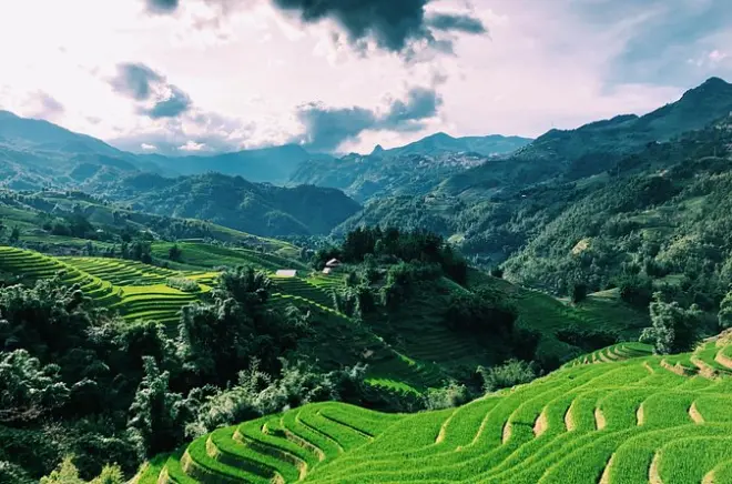 Trek de 2 dias e hospedagem em Ta Van saindo de Sapa