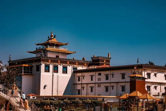 Mindrolling Monastery desde Rishikesh: Gran estupa y jardines