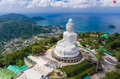 Private Phuket-Tour mit Big Buddha & Wat Chalong: Guide inklusive