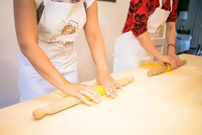 Corso di pasta e tiramisù a Torino: Impara da una Cesarina