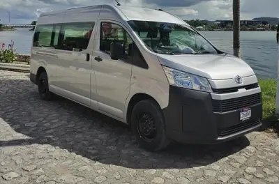 Private Transfer Flores to Tikal: Same-Day Round Trip