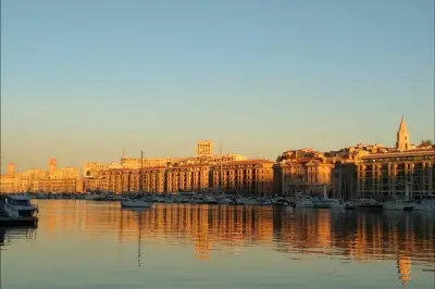 Tour privado por Provenza: Marsella, Cassis, Aix en Provence