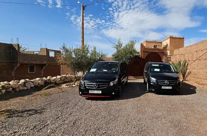 Excursion privée Casablanca Marrakech : Chauffeur et guide flexibles