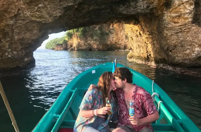 Noleggio barca privata da Castries a Marigot Bay: Nuoto e snorkeling