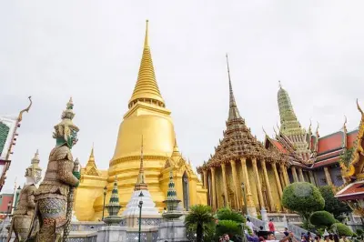 Excursión privada a templos en Bangkok desde Laem Cha Bang