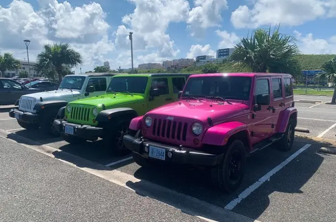 Rent a Jeep Wrangler in St Maarten: Convertible 4x4