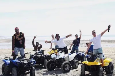 ATV-Fahren in Rosarito: Berge, Paintball & Strandritte