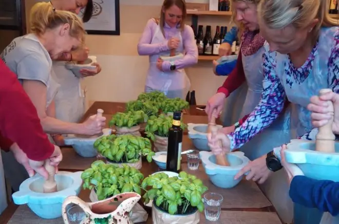 Pesto Cooking Class in Manarola: Make it by hand with wine
