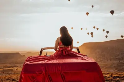 Tour in auto d'epoca a Goreme: Valle della Rosa al tramonto