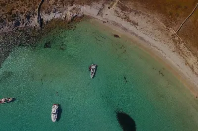 3-hour private cruise Delos & Rhenia from Mykonos: Swim & snorkel