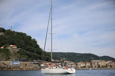 San Sebastian Private Sailing: Bay of La Concha Tour