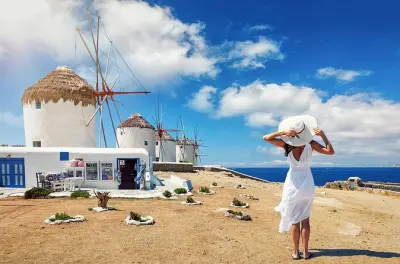 Mykonos visite privée de l’île : Moulins, plages et Ano Mera