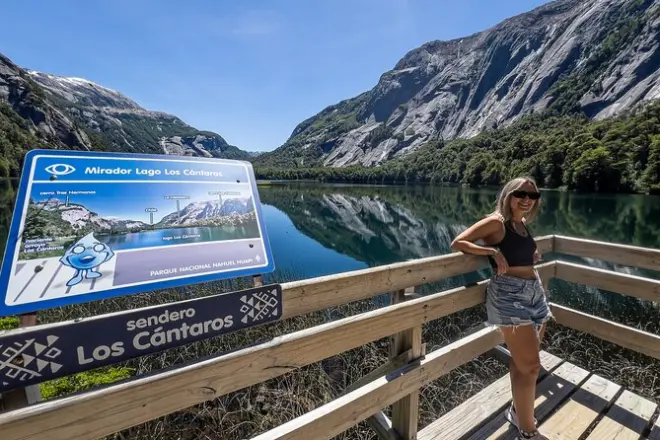 Patagonien Bootstour: Islote Centinela & Wasserfall Cántaros