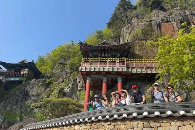 Temples de Gurye et train à vapeur sur la rivière Seomjin 9–10 h