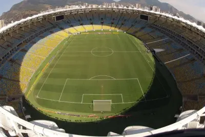 Skip the Line Maracanã Stadium Ticket: Walk the Pitch