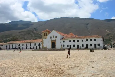 Villa de Leyva tour: Vineyard, chocolate, Ráquira visit
