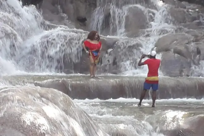 Dunn's River Falls from Ocho Rios: Climb the cascades