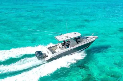 Stingray City & Coral Gardens: Private 3-stündige Bootstour