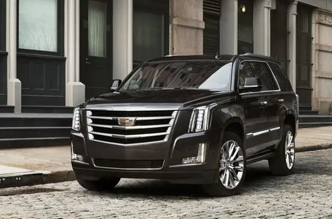 Chicago Airport Transfer: Private Car or SUV to Your Hotel
