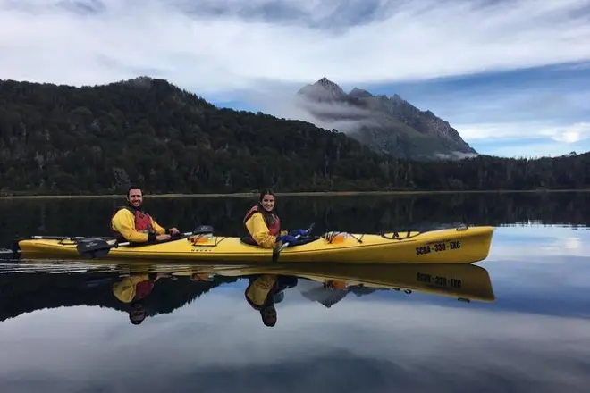 Caiaque no lago Moreno: Remada privada perto do Llao Llao