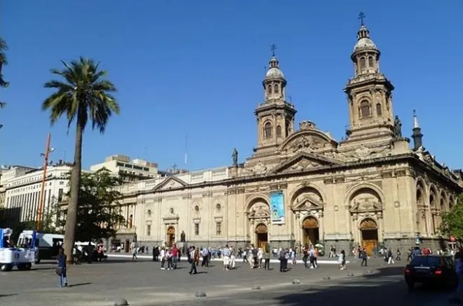 Santiago Stadtrundfahrt: La Moneda, Santa Lucia Hügel & Bellavista