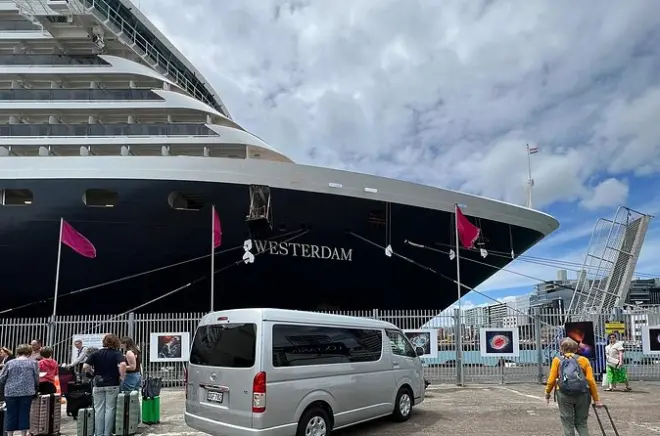 Privater Transfer: Kreuzfahrtschiff zu Hotels im Auckland CBD
