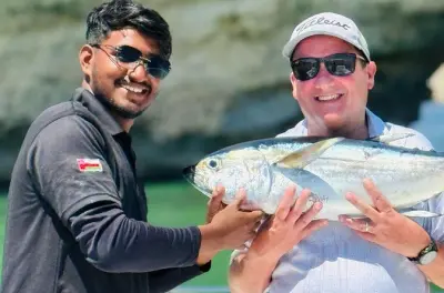Pesca privata a Muscat nel Golfo Arabico con guida esperta