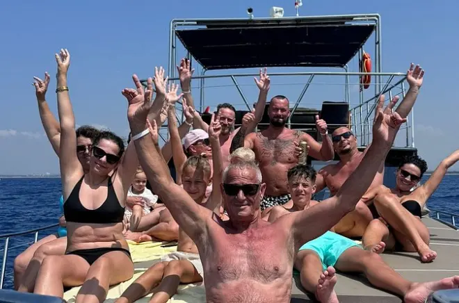 Private Boat Tour in Side: Swim the Mediterranean with lunch