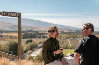 Tour privado de vinhos em Queenstown: 4 vinícolas e almoço