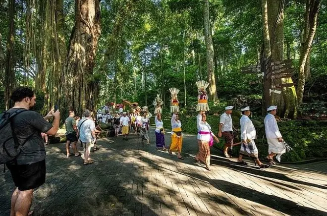 Tour de 3 jours à Bali : Ubud et Nusa Penida avec chauffeur privé