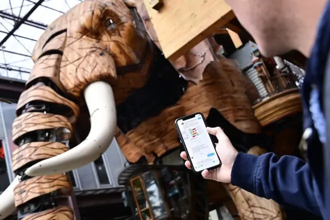 Jules Verne Escape Game in Nantes: Outdoor Puzzle Hunt
