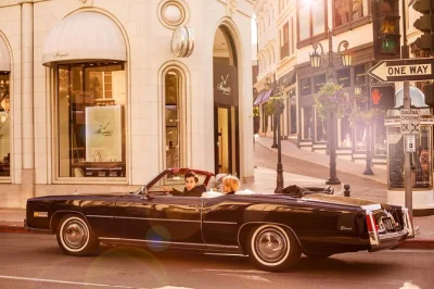 Erlebe los angeles im klassischen cabrio mit fahrt zu hollywood, santa monica pier & beverly hills – inklusive hotelabholung.