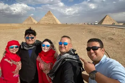 Excursion au Caire depuis Alexandrie : Pyramides, musée et bazar