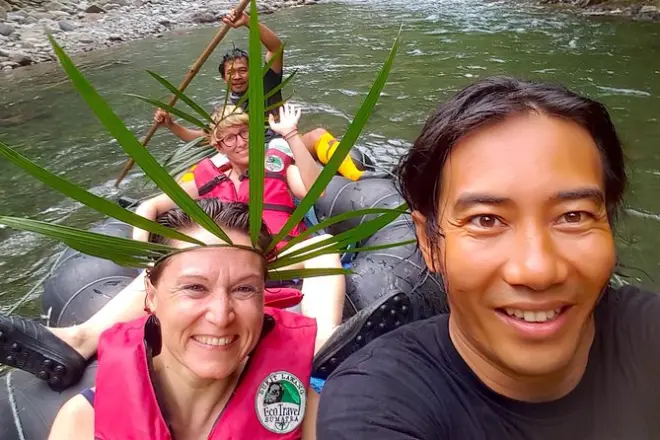 2-day Orangutan Trek Bukit Lawang: Jungle camp & river return